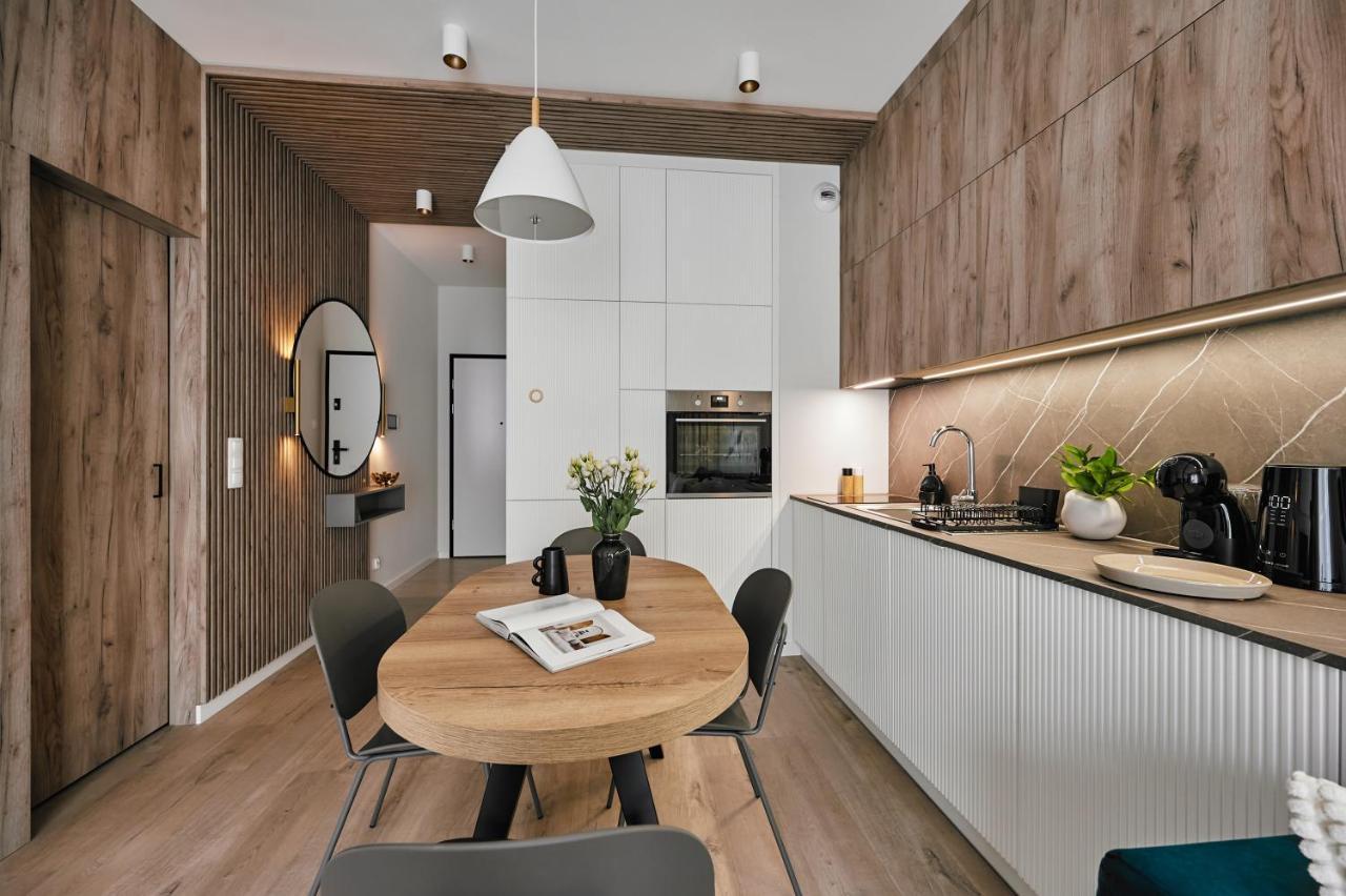 Golden Dreams Luxury Apartment 81 Cracovia Exterior foto